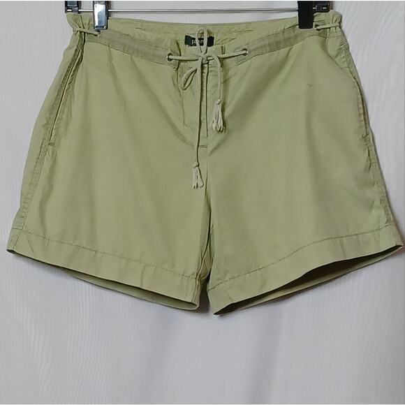 J.CREW Women's Green Shorts With Drawstring Waist. Size 4 - Picture 2 of 10